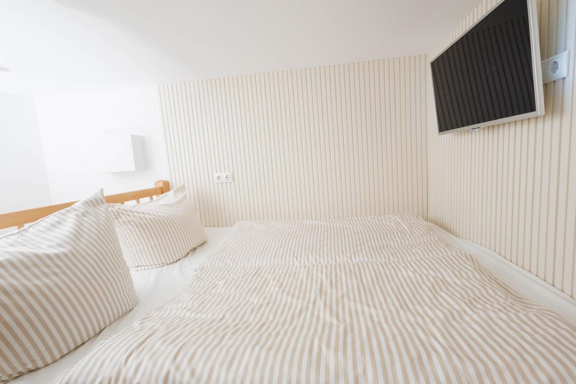 Designer Apartment Im Landhausstil Hannover Kültér fotó